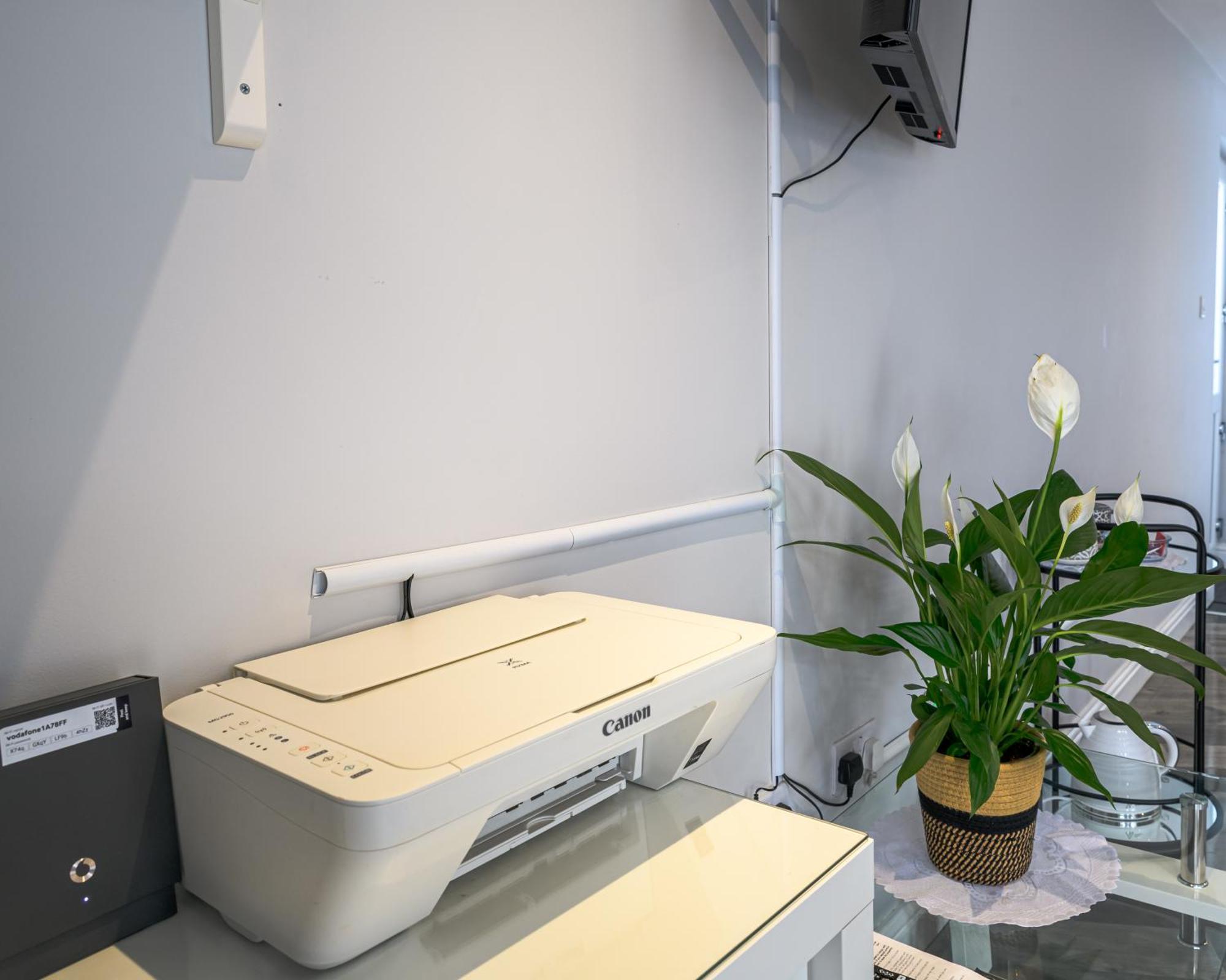 Luxury One Bedroom Guesthouse M6, Junction 10 Walsall Willenhall المظهر الخارجي الصورة